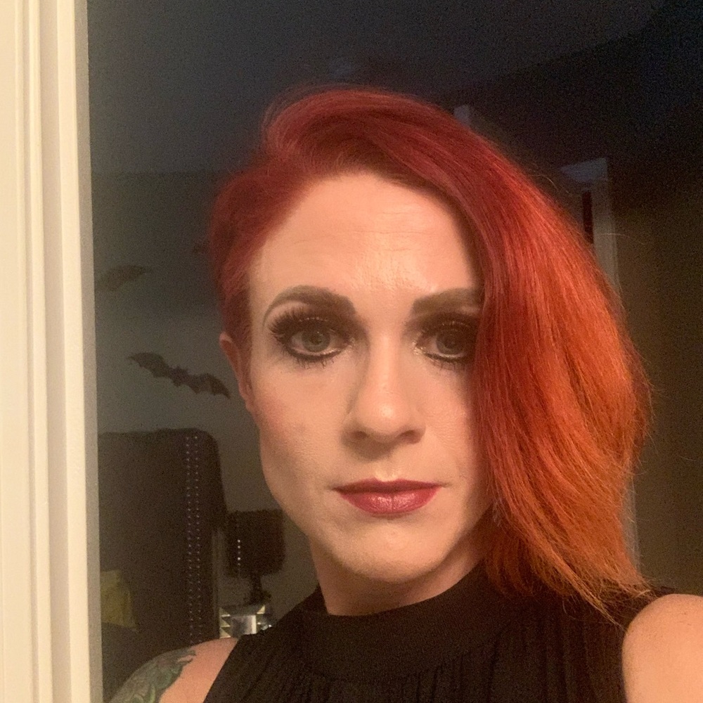 Meet your Posher, Cara